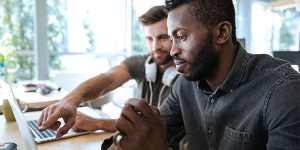 Como gerenciar os serviços de manutenção de uma assistência técnica